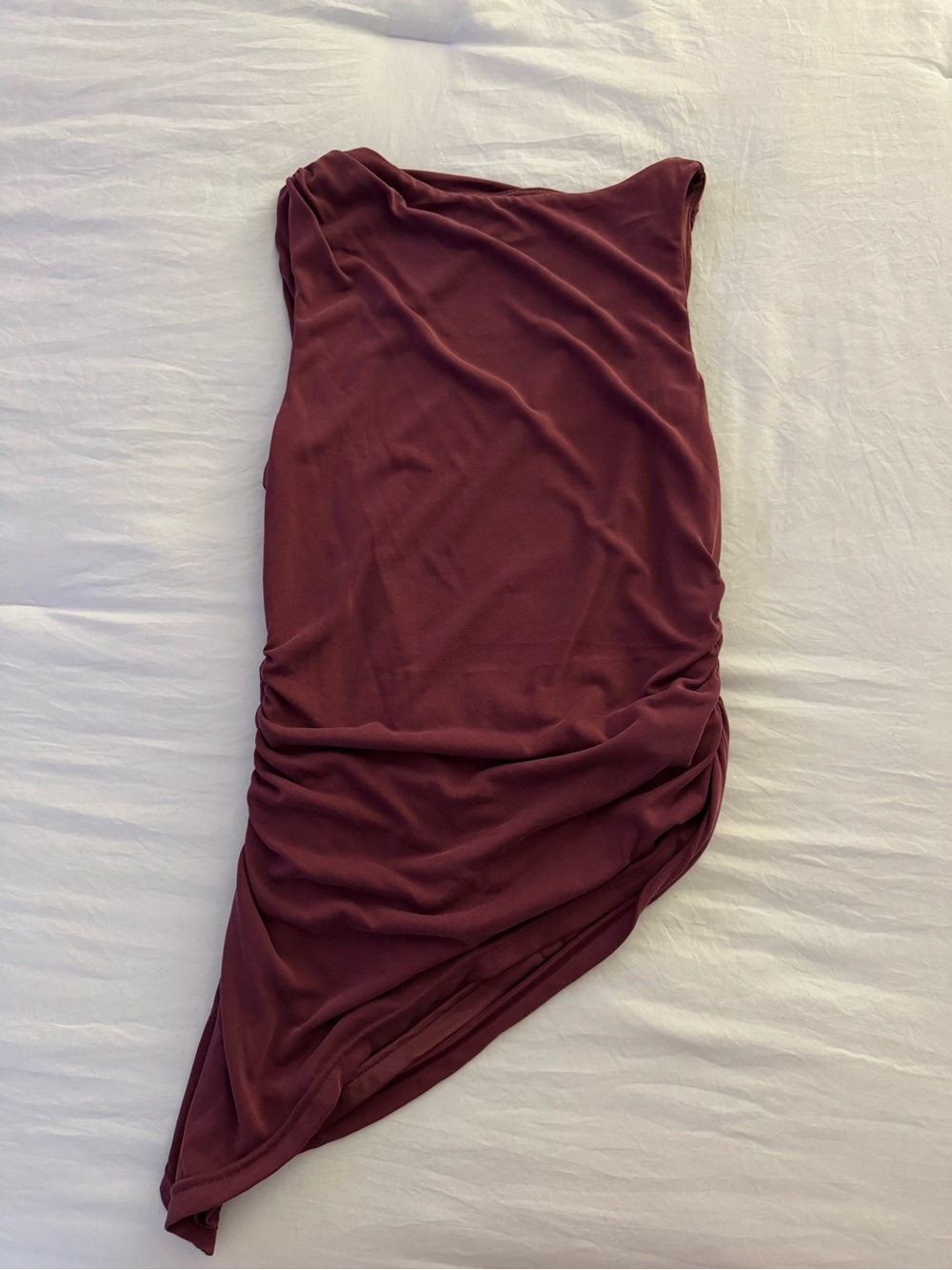 Princess polly Asymmetric Ruched Top - Burgundy size 6